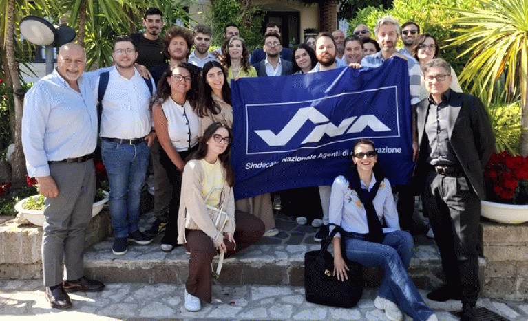 Il potere delle parole, la formazione dei giovani agenti campani rafforza lo spirito di squadra e la partecipazione allo Sna