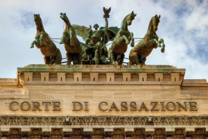 Cassazione, nuova interpretazione in materia di decadenza dell'assicurato dall'indennizzo